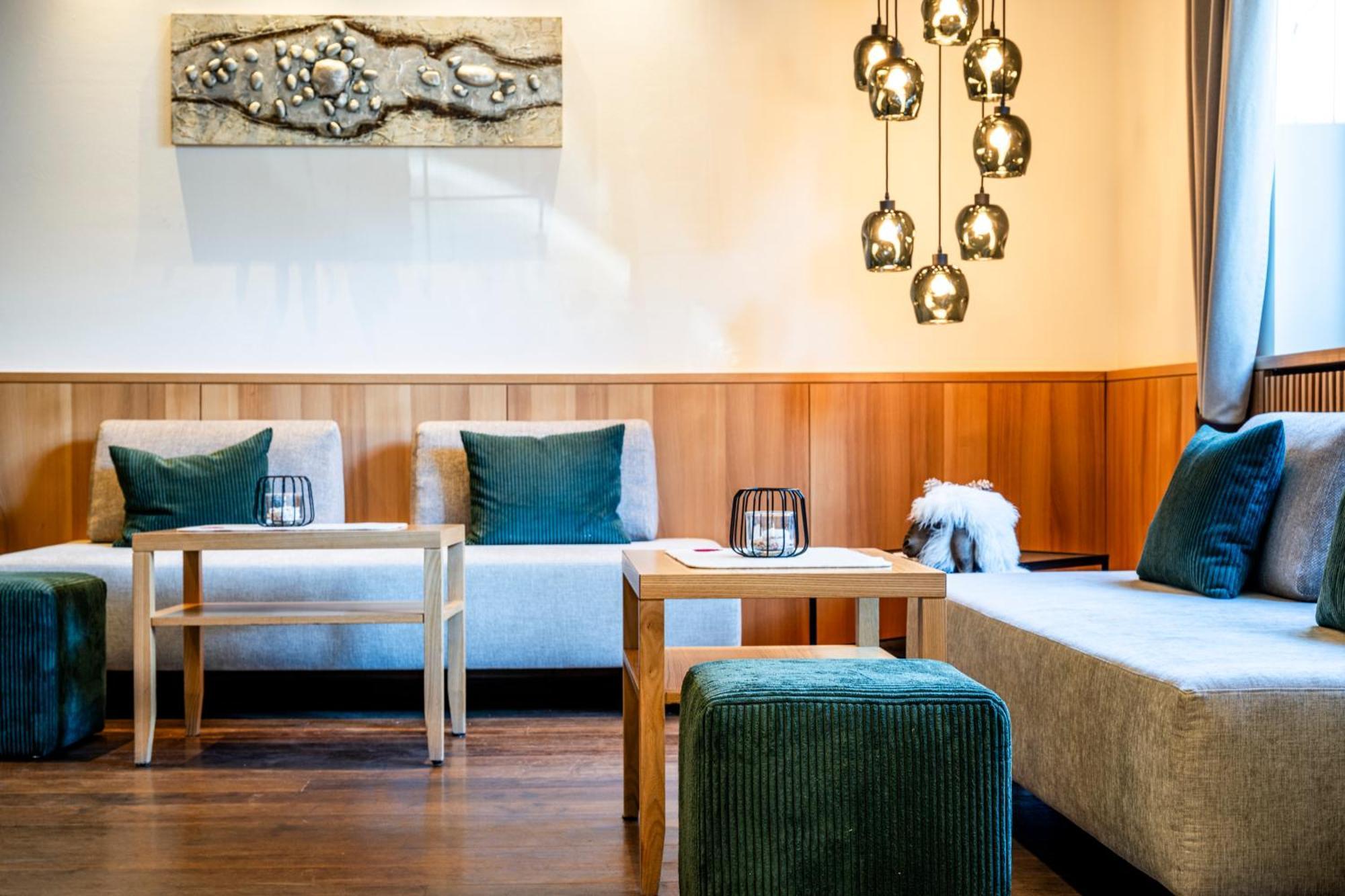 Family Hotel Posta Santa Cristina Val Gardena 외부 사진