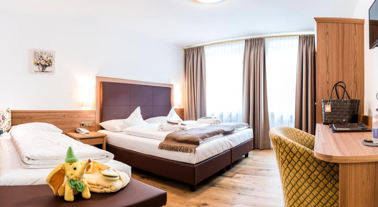 Family Hotel Posta Santa Cristina Val Gardena 외부 사진